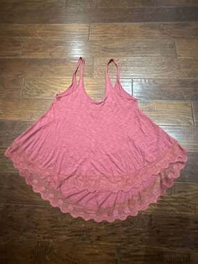 Mavenie Women's Size M Pink Lace Trim Tank Top